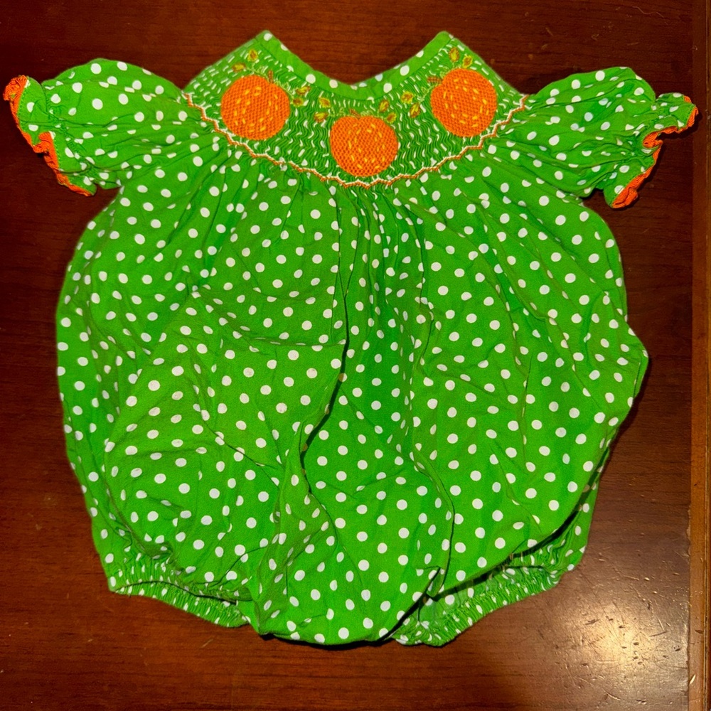 Smocked Auctions Pumpkin Smocked Bubble Romper 6m NWOT
